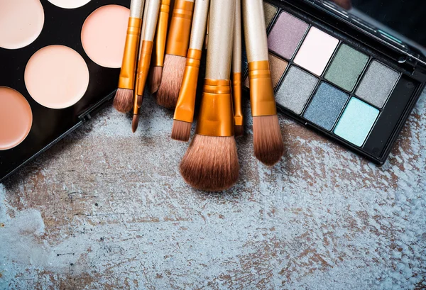 Professionelle Make-up Pinsel und Werkzeuge Sammlung, Make-up-Produkt — Stockfoto