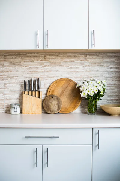 Interior of new bright white home kitchen — Stock Photo, Image