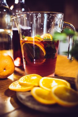 Sangria büyük kavanoz