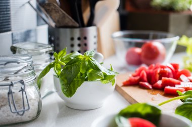 Yemek yapmak için malzemeler