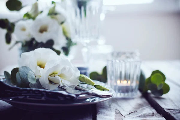 Decoração de mesa de casamento de verão — Fotografia de Stock