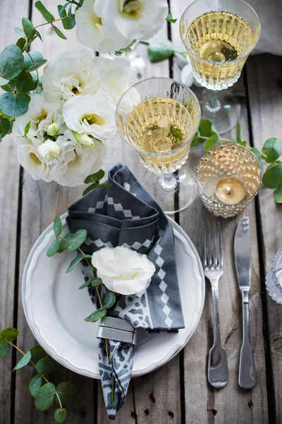 Summer wedding table decor — Stock Photo, Image