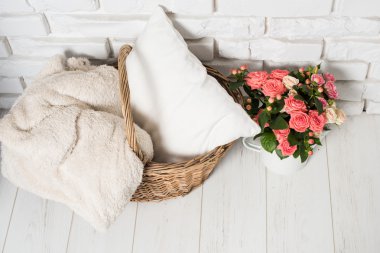 Cozy country home decor