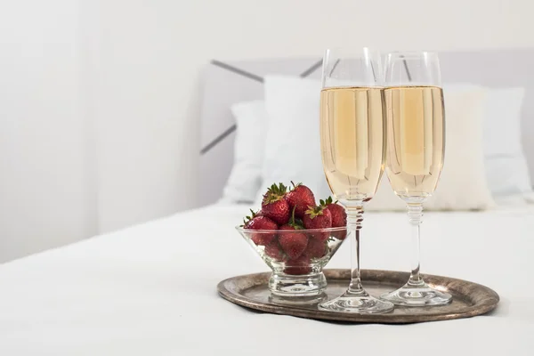 Champagne au lit — Photo