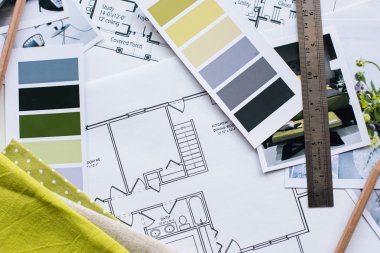 İç tasarımcılar tablo çalışma