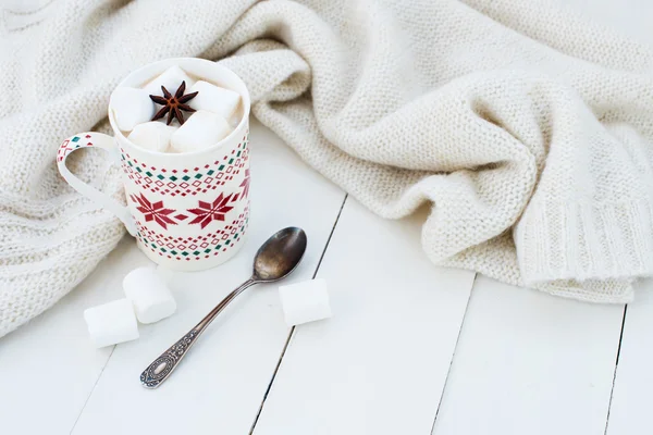 Cocoa with marshmallow and star anise — Stock Photo, Image