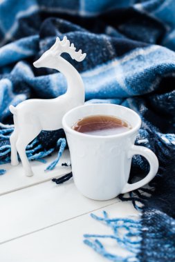 sıcak çay ve Noel geyiği
