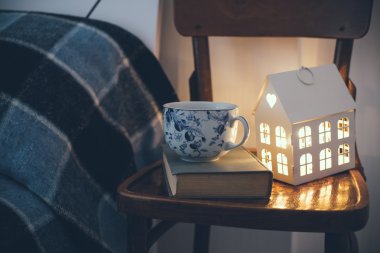 Yatak odasının içini kapatın.