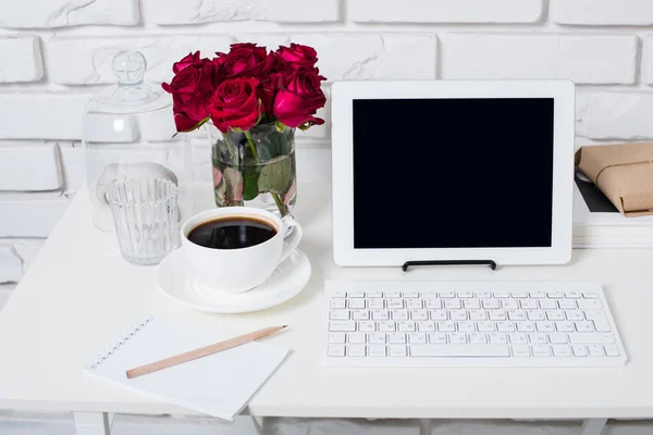 Young business woman workspace — Stock Photo, Image