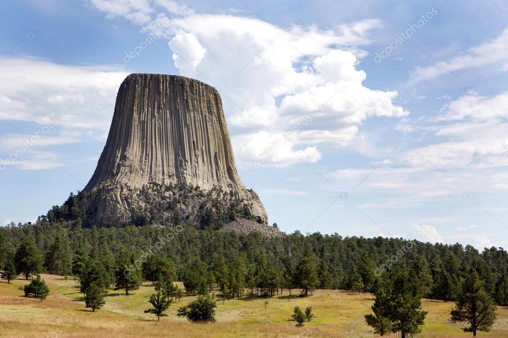 Devils Tower National Monument