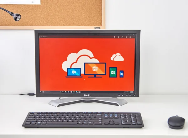 Microsoft office yazılımları.
