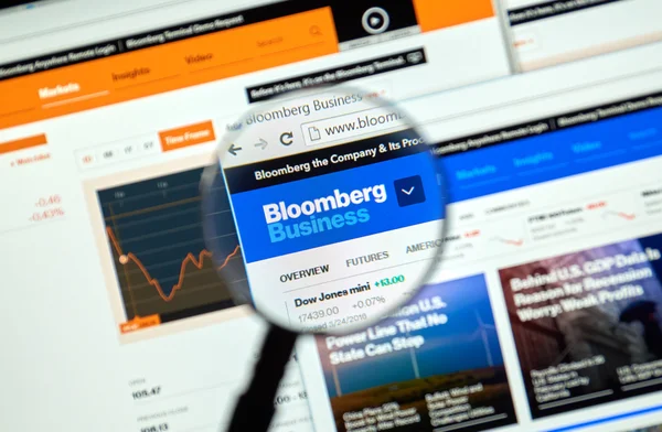 Bloomberg інтернет-сторінка — стокове фото