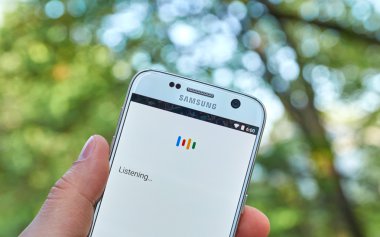 Google şimdi Launcher uygulaması