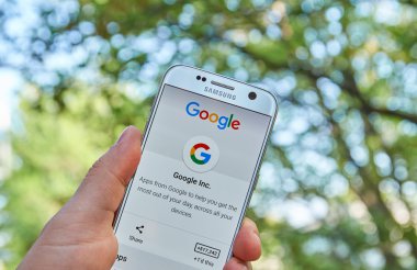 Google Apps üstünde Samsung S7