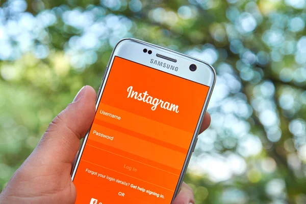 Aplikacja mobilna Instagram — Zdjęcie stockowe