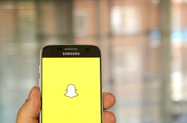 Samsung S7 üzerinde Snapchat uygulaması