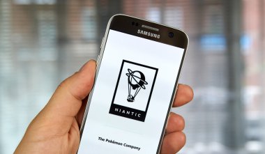 Niantic Samsung s7 ekran üzerinde.