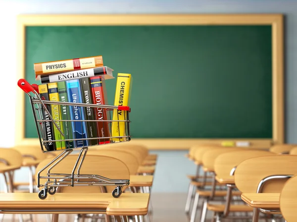 Warenkorb mit Buch im Klassenzimmer, Schulbank und Kreide — Stockfoto