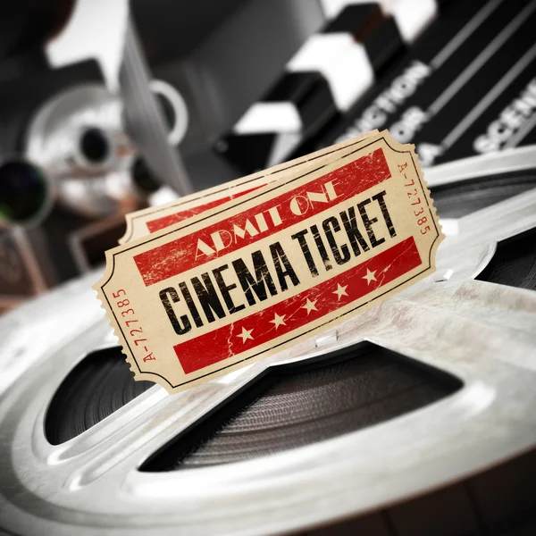 Film, concept vintage de cinéma. Billets sur bobines de film rétro et b — Photo