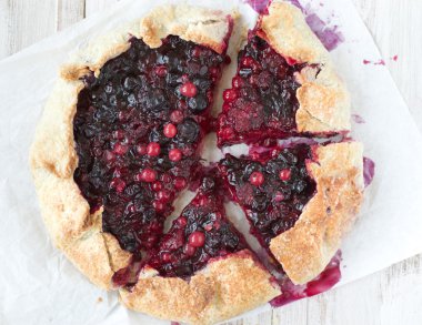 Karışık meyveli ile Galette'ye.