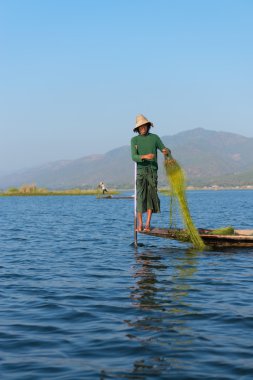 Stil kürek ve burma'balıkçılık benzersiz bacak