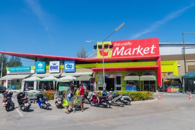 Birçok büyük C Pazar alışveriş merkezleri, Tayland Phuket biri 