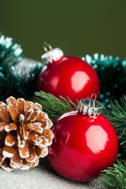  Noel top köknar ağacı ve süper