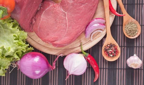 Spices and meat — Stock Photo, Image