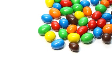 renkli şekerleri üzerine beyaz izole
