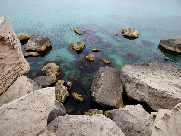 Klippiga Stranden Kaspiska Havet Juli 2019 Kazakstan Mangistau Regionen — Stockfoto