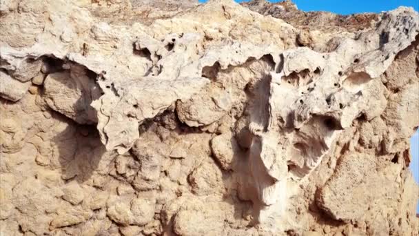 Oberfläche Sandiger Felsen Felsige Küste Des Kaspischen Meeres — Stockvideo