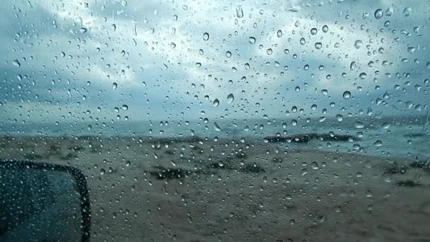 Dešťové Kapky Sklo Auta Pohled Kaspické Moře Kazachstán Oblast Mangistau — Stock video