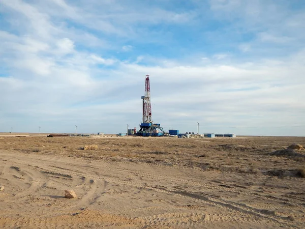 Drilling Rig Steppe Kazakhstan Mangistau Region September 2019 Year Mangistau — Stock Photo, Image