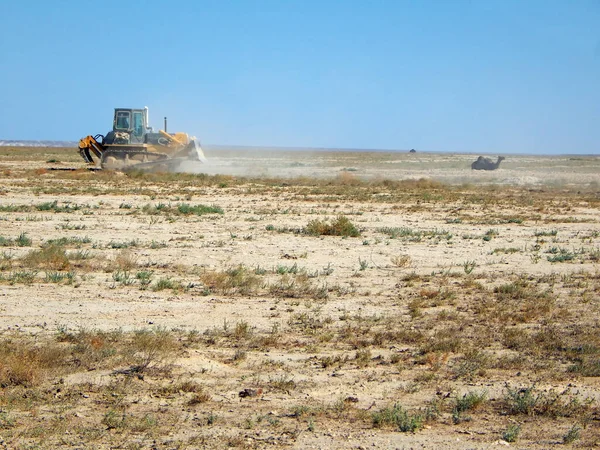 Bulldozer Nivel Las Estepas Sitio Kazajstán Campo Petrolífero Región Mangistau — Foto de Stock