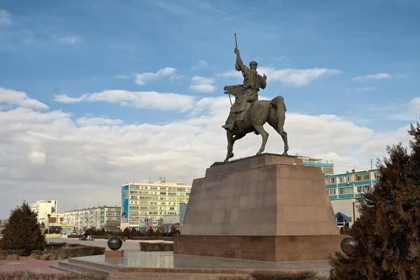 Monumento Kurmangazy a Aktau . — Foto de Stock