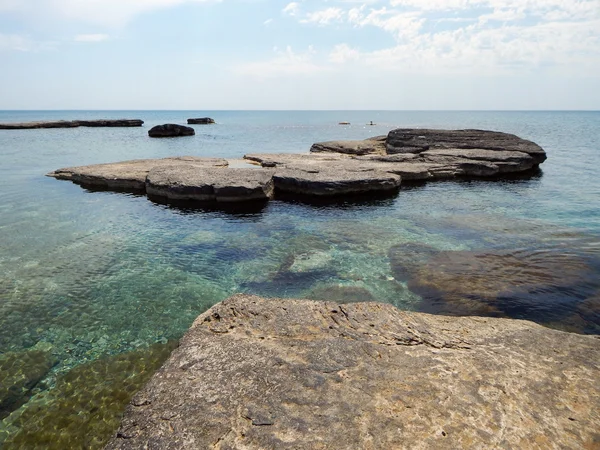 Kaspiska havet på sommaren. — Stockfoto