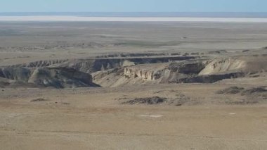 Karagiye Kazakistan, deniz seviyesinden aşağıda 132 metre.