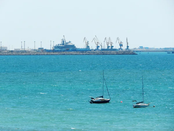 Морской порт Актау — стоковое фото