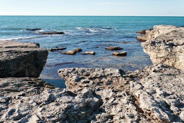 Steniga stranden av Kaspiska havet — Stockfoto