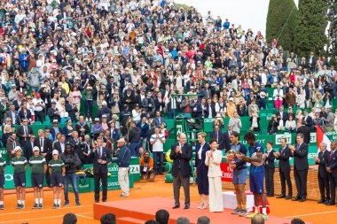 Monako - 17 Nisan 2016: Monte-Carlo Rolex Masters 2016 'da ödül töreni. Turnuva her yıl Nisan-Mayıs döneminde oynanır..