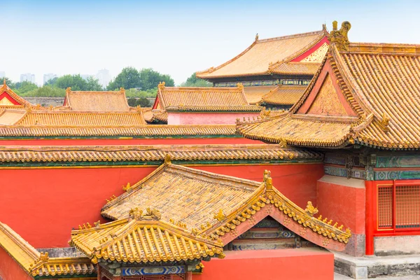 Traditionele daken in Beijing 's Verboden Stad, China — Stockfoto