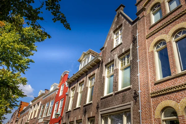 Typische Nederlandse Huizen Haarlem Nederland — Stockfoto