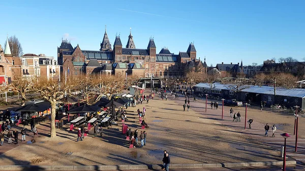 Amsterdã Holanda Dezembro 2018 Pessoas Desfrutando Mercado Natal Praça Museumplein — Fotografia de Stock