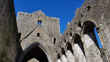 Cashel Kayası, İrlanda