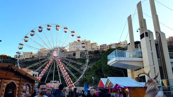 Монако Монако Декабря 2019 Года Люди Ходят Рождественскому Рынку Порт — стоковое фото