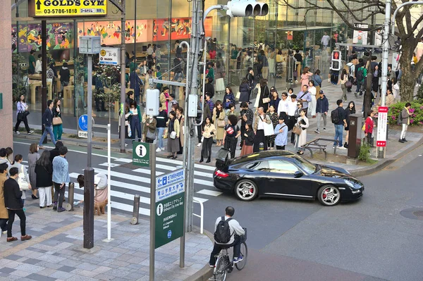 Tokyo Giappone Aprile 2019 Persone Che Camminano Shibuya Zona Una — Foto Stock
