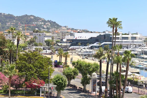 Cannes France June 2016 People Walking Port City Busy Tourist — Foto de Stock