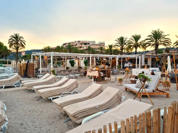 Golfe Juan Frankreich September 2021 Menschen Genießen Den Strand Während — Stockfoto