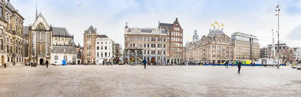 水坝广场，阿姆斯特丹的视图 — 图库照片