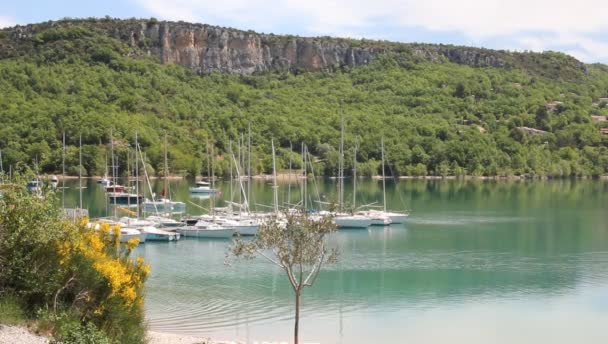 Jezero v gorges du verdon, jižně od Francie — Stock video